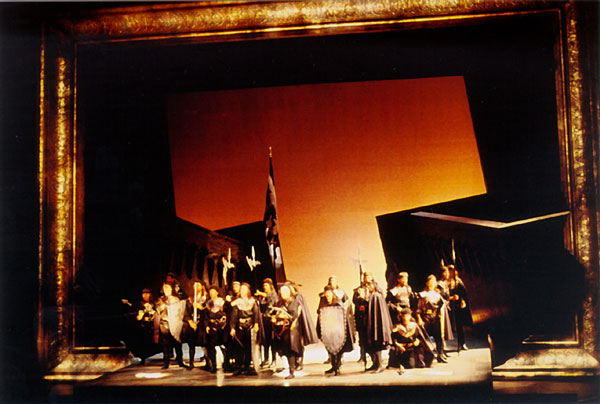 Trovatore lighting design